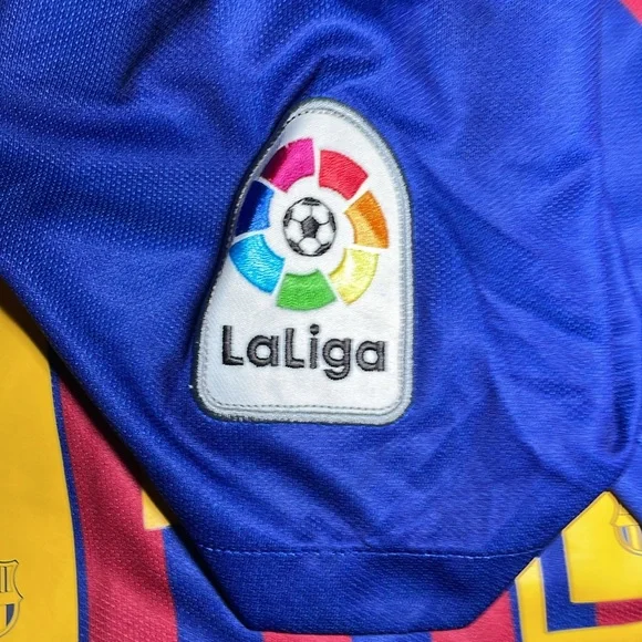 Nike Barcelona jersey de La Liga brand new never wear size medium